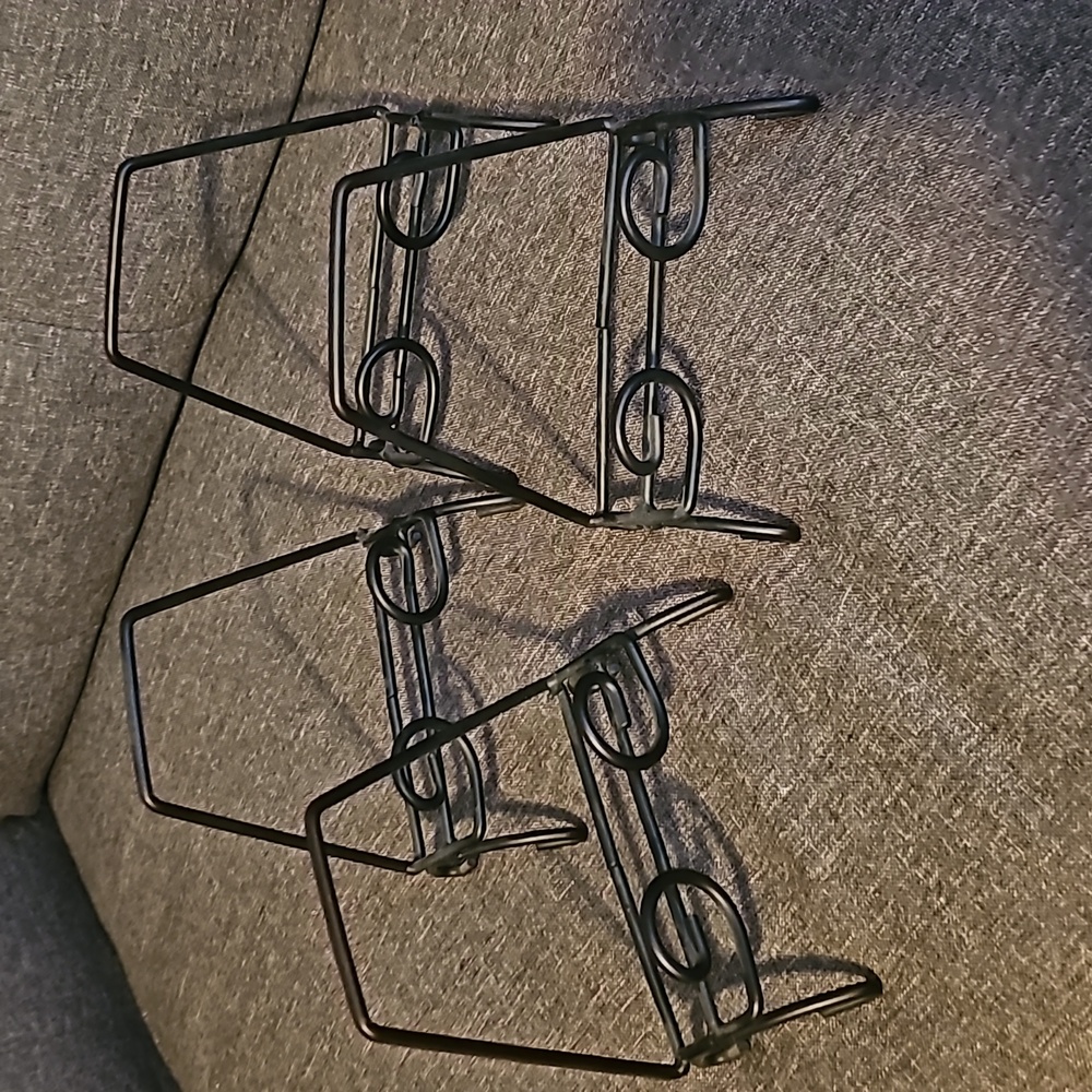 Set of 4 Black Wire Plate Stands